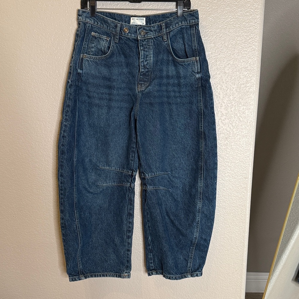 Free People We The Free Dark Blue barrel leg jeans Jeans